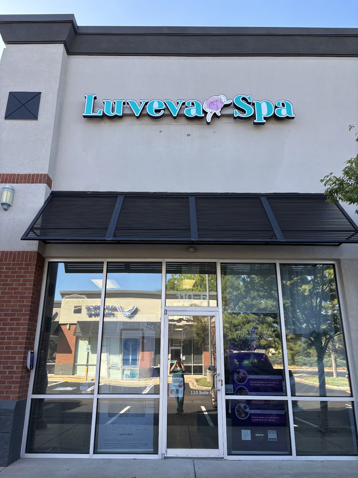 Luveva Aesthetics Spa - Beauty Spa in Columbia