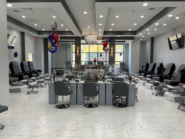 Ooh! U’ve Got Nails - Nail Salon in Greenville