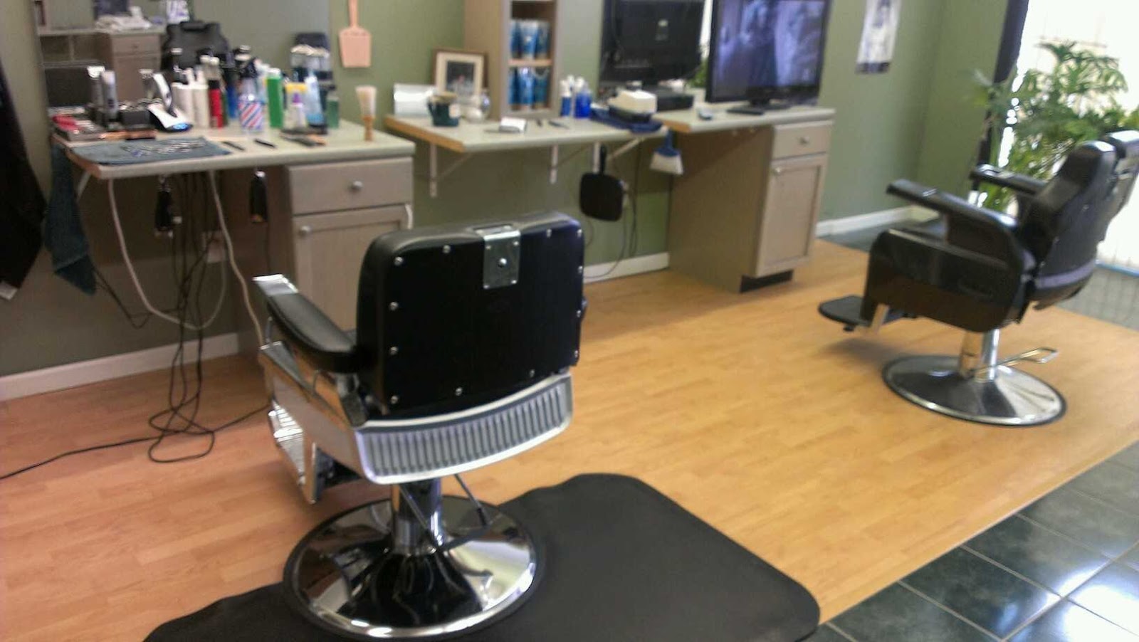 Esquire Barbers - Barbershop in Myrtle Beach