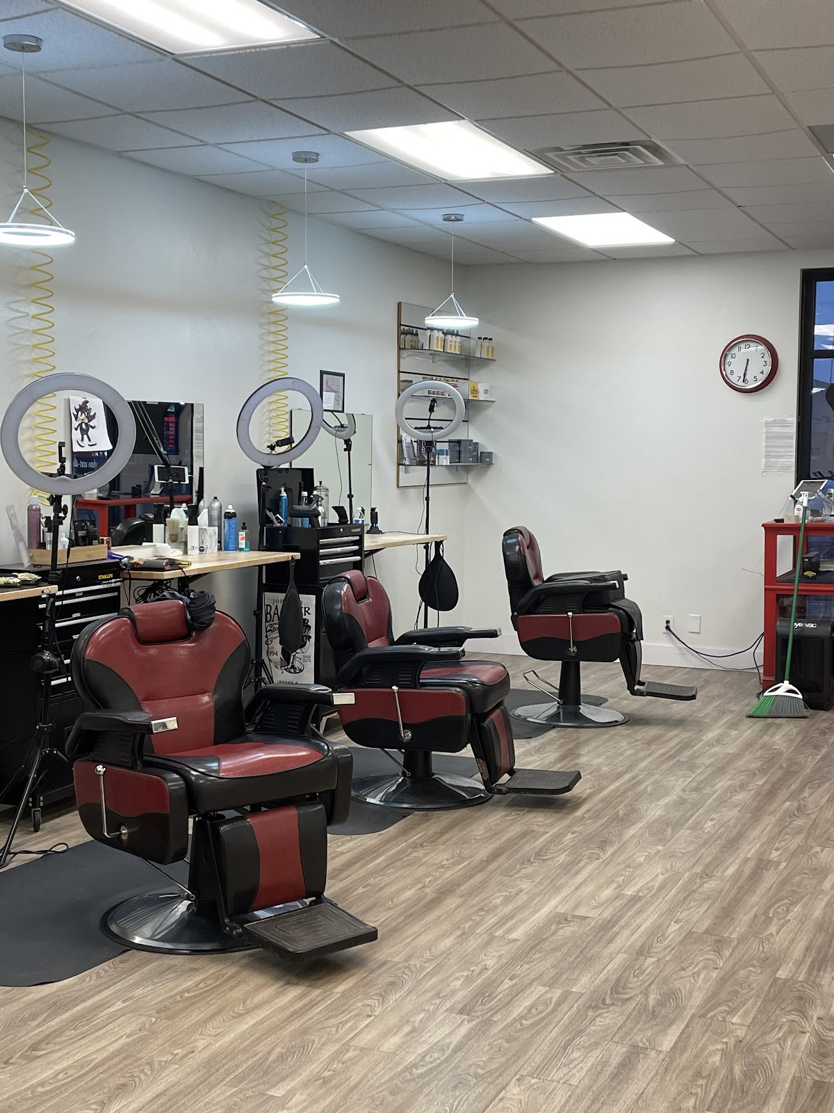 5 Star Cutz n Salon - Barbershop in Sioux Falls