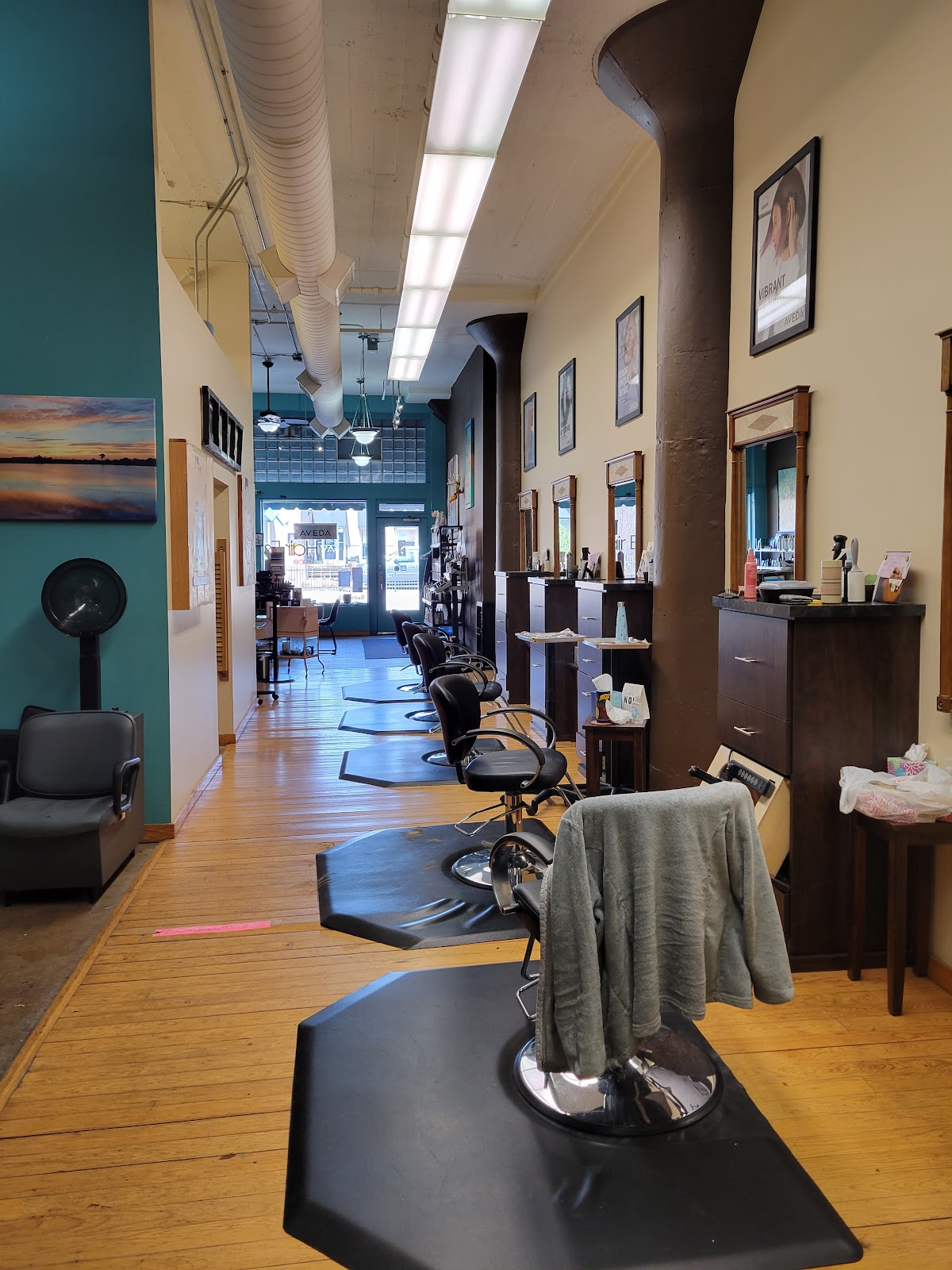 Hair Essence - Beauty Spa in Sioux Falls