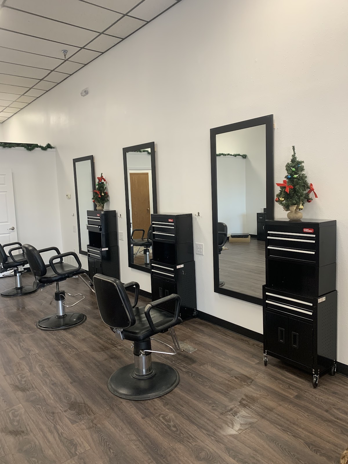 Odyssey Barbers & Co. - Barbershop in Rapid City
