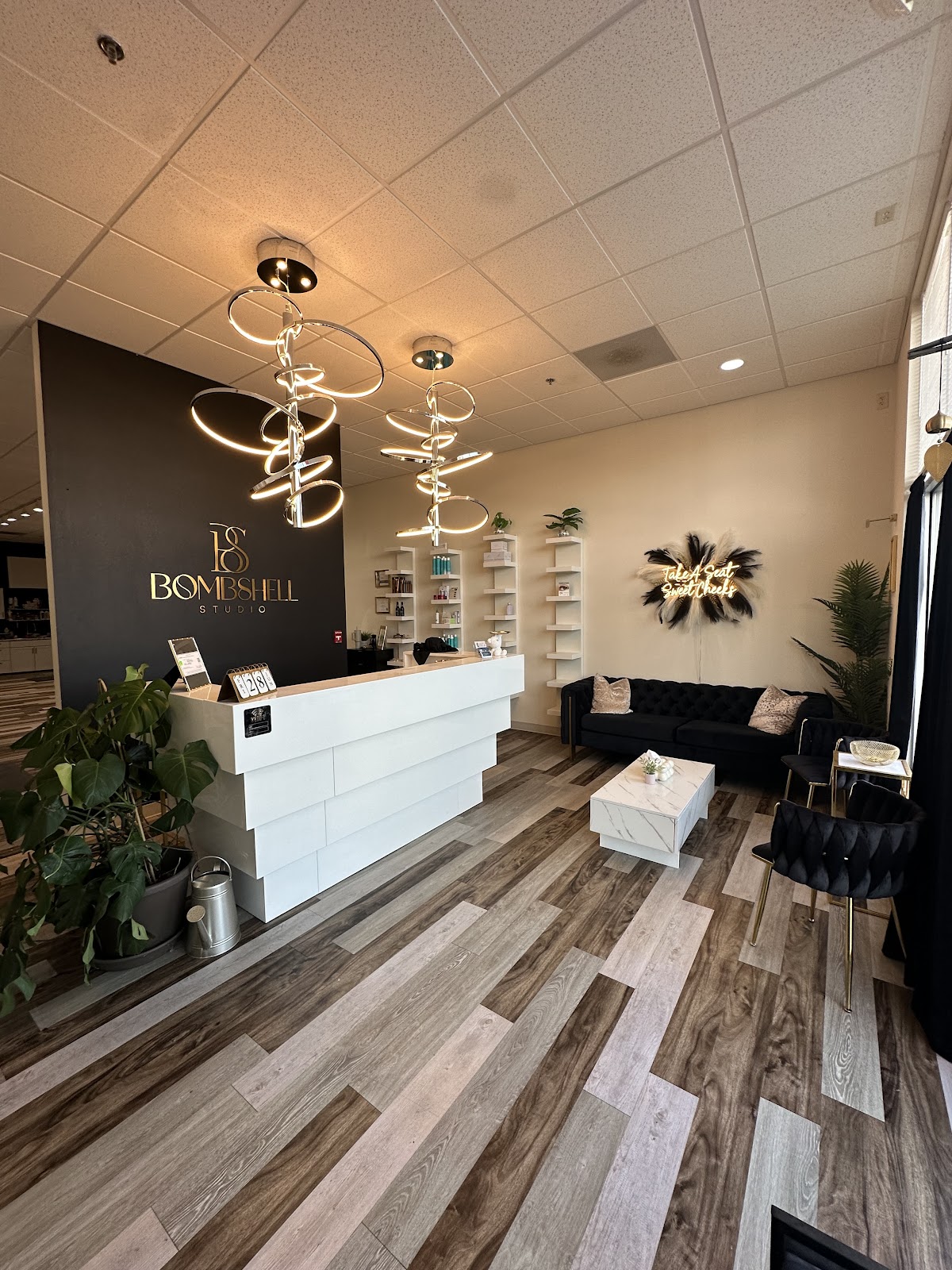 Bombshell Studio Salon - Nail Salon in Rapid City