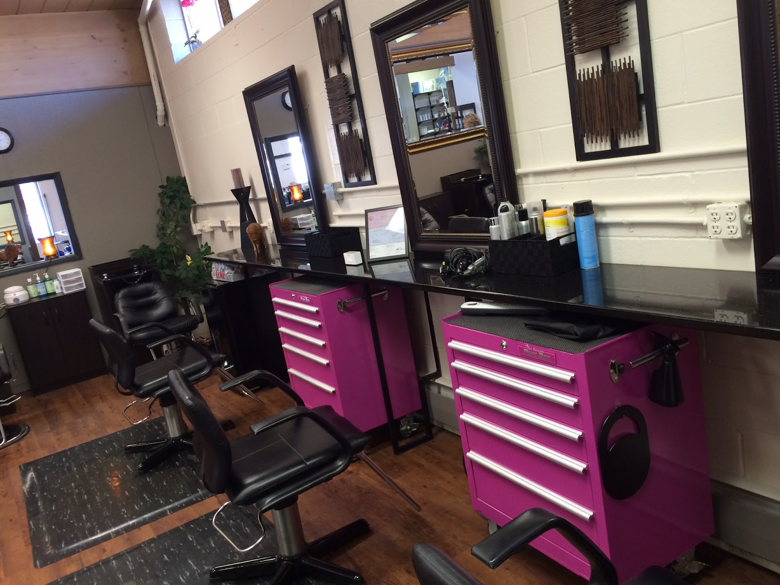 High Maintenance Salon - Hair Salon in Rapid City