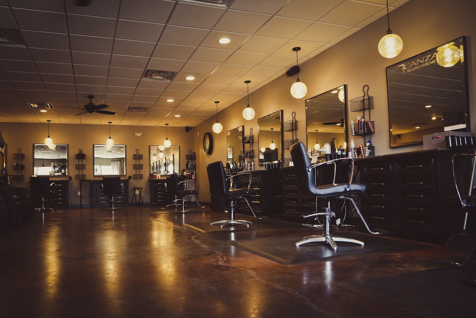 H.I.P. Salon and Spa - Hair Salon in Aberdeen