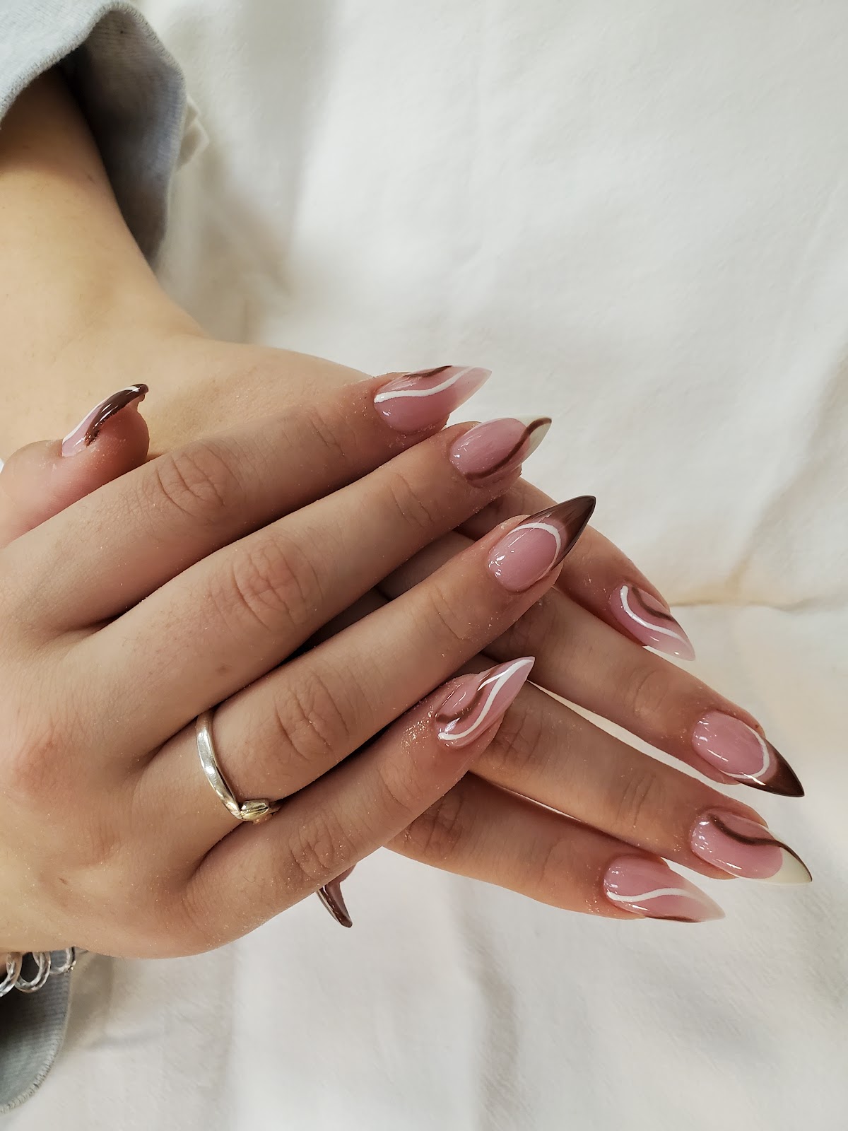 Nails Club - Nail Salon in Aberdeen