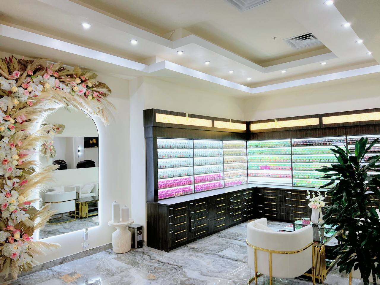 Milano Nails Spa IV - Nail Salon in Nashville