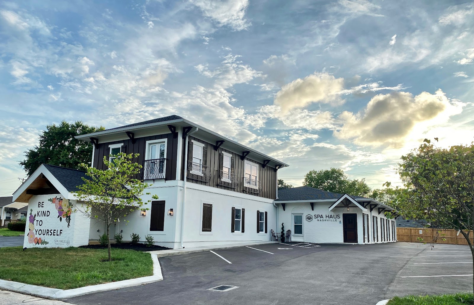 Spa Haus Nashville - Hair Salon in Nashville