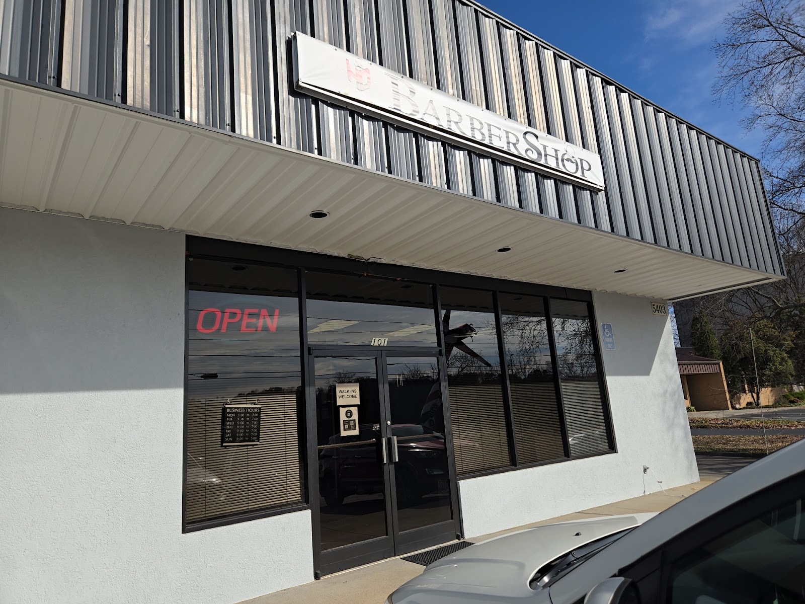 HD Star Barbershop LLC - Barbershop in Knoxville