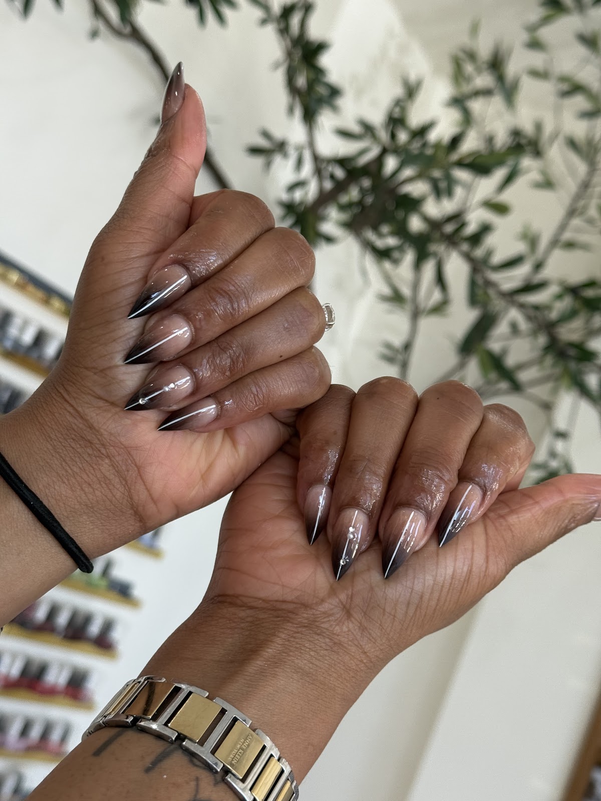 Daiza Nail Lounge - The VIP Treatment - Nail Salon in Arlington