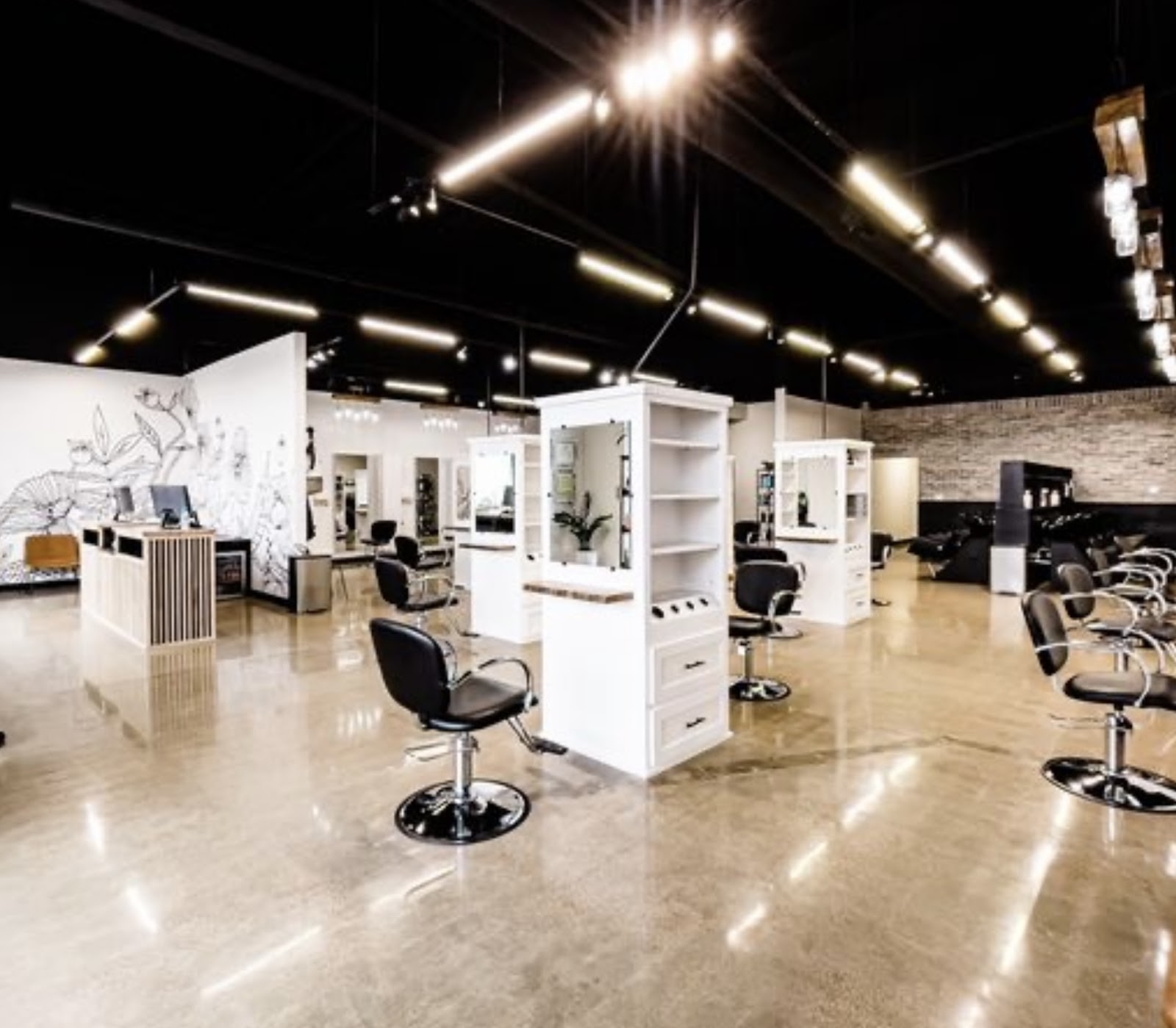 Kadiza Hair Studio - Hair Salon in Lubbock