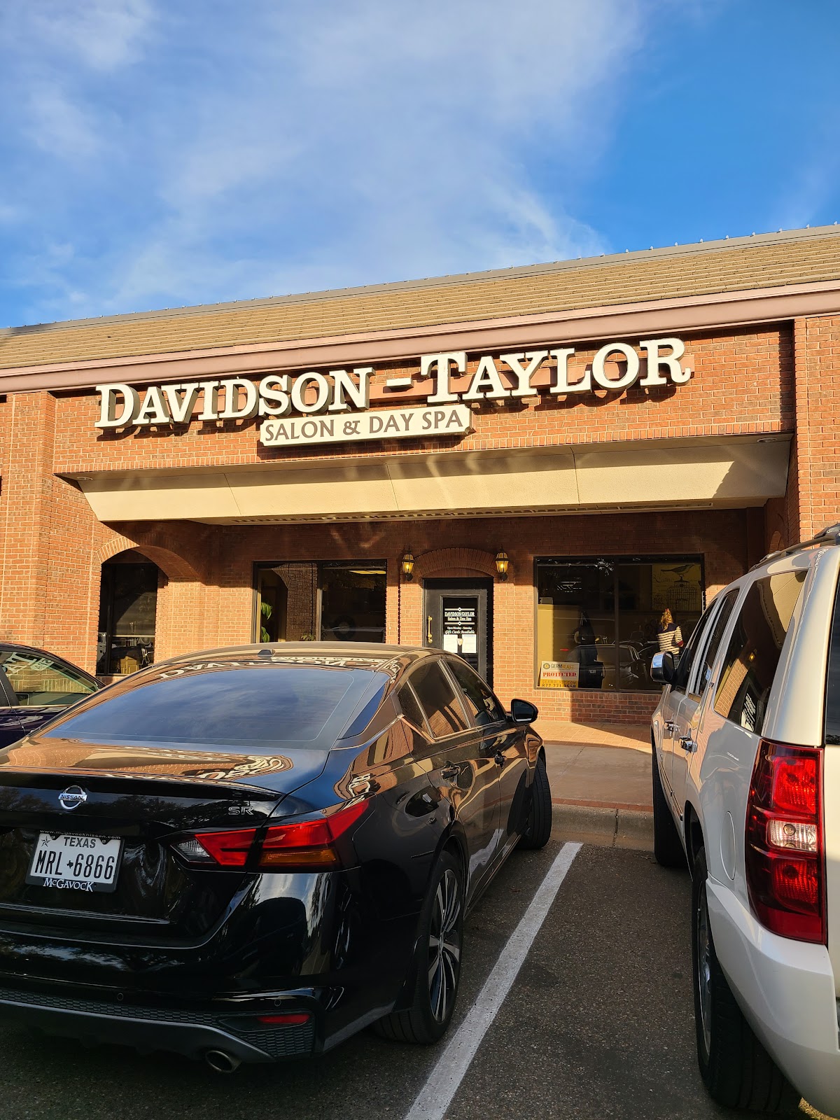 DT Salon Suites & Spa - Hair Salon in Lubbock