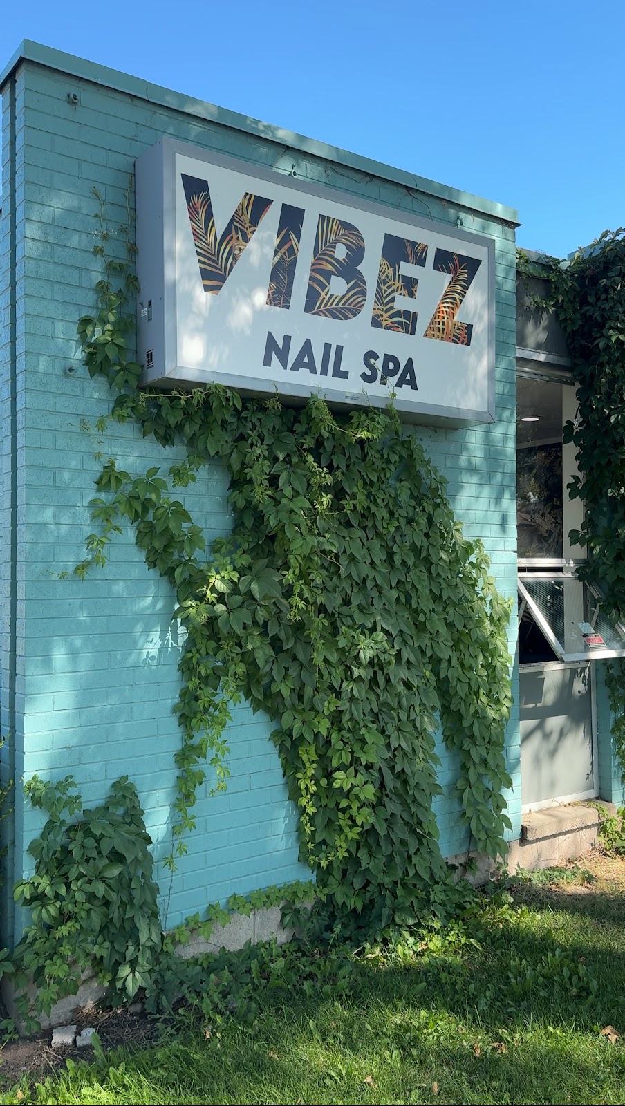 Vibez Nail Spa - Nail Salon in Salt Lake City