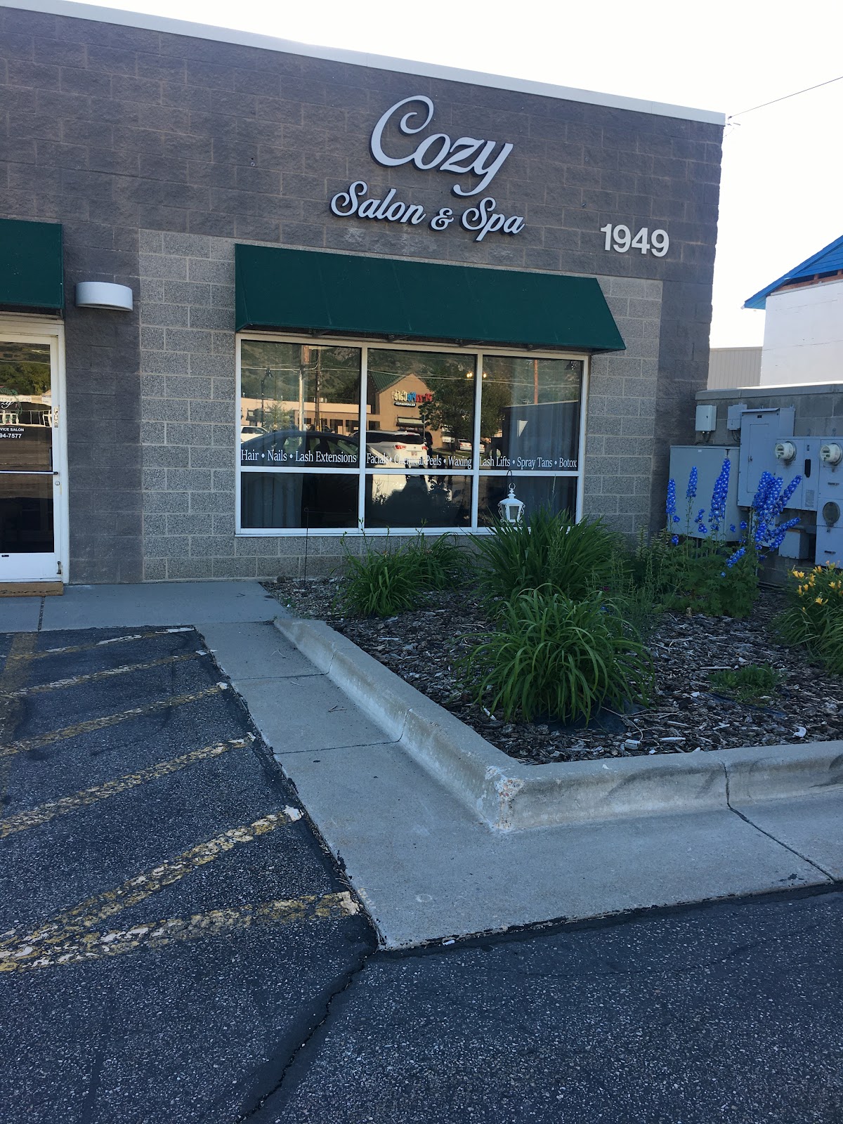 COZY SALON AND SPA - Beauty Spa in Ogden