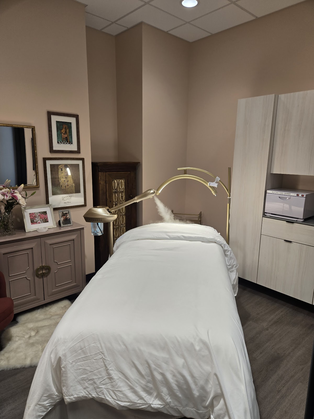 Skin & Soul Spa - Hair Salon in Ogden