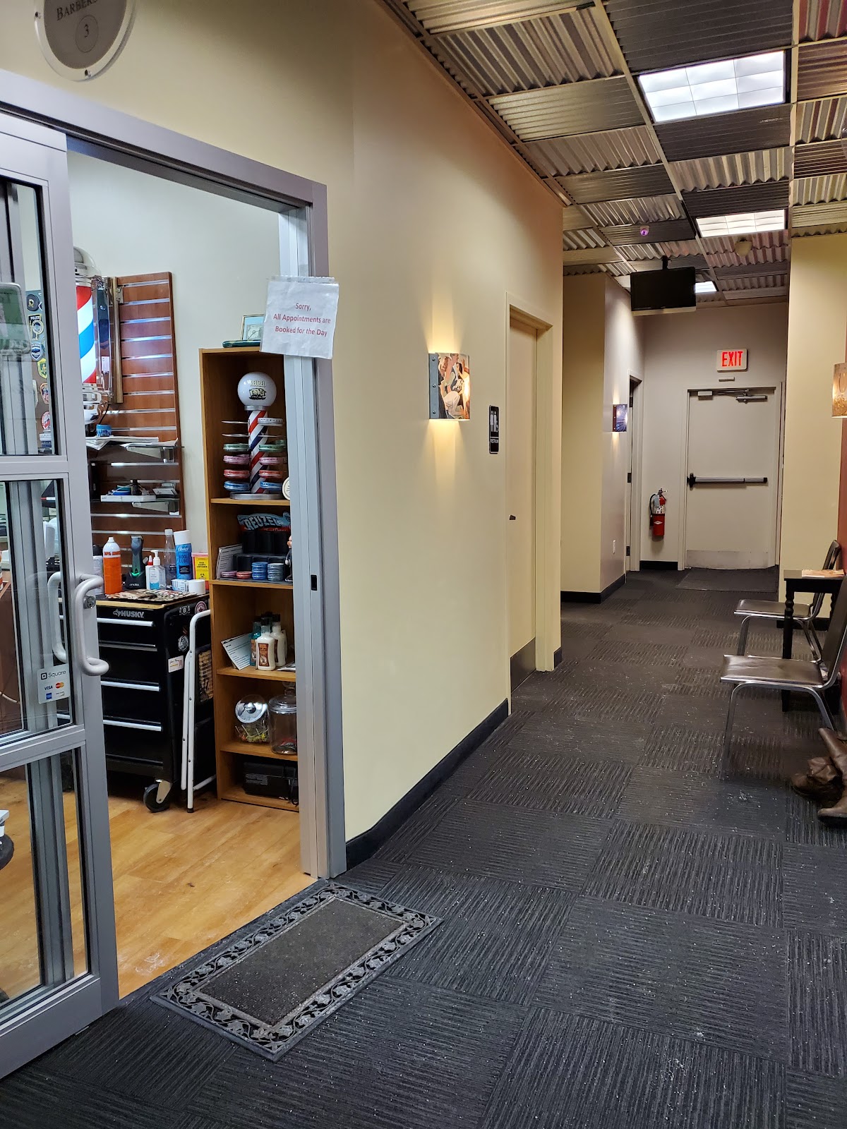 Mike's Classic Barbershop LLC - Barbershop in Burlington