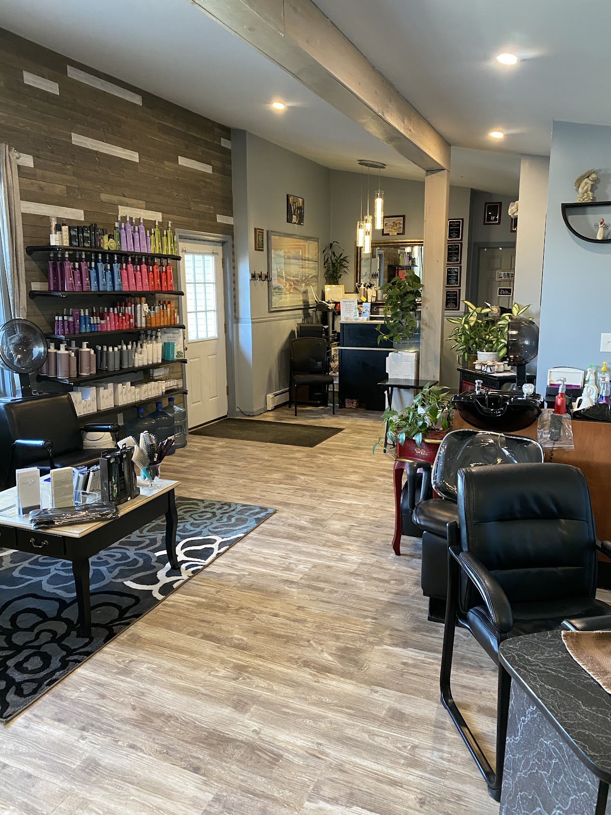 Shear Heaven Salon & Day Spa - Nail Salon in Rutland