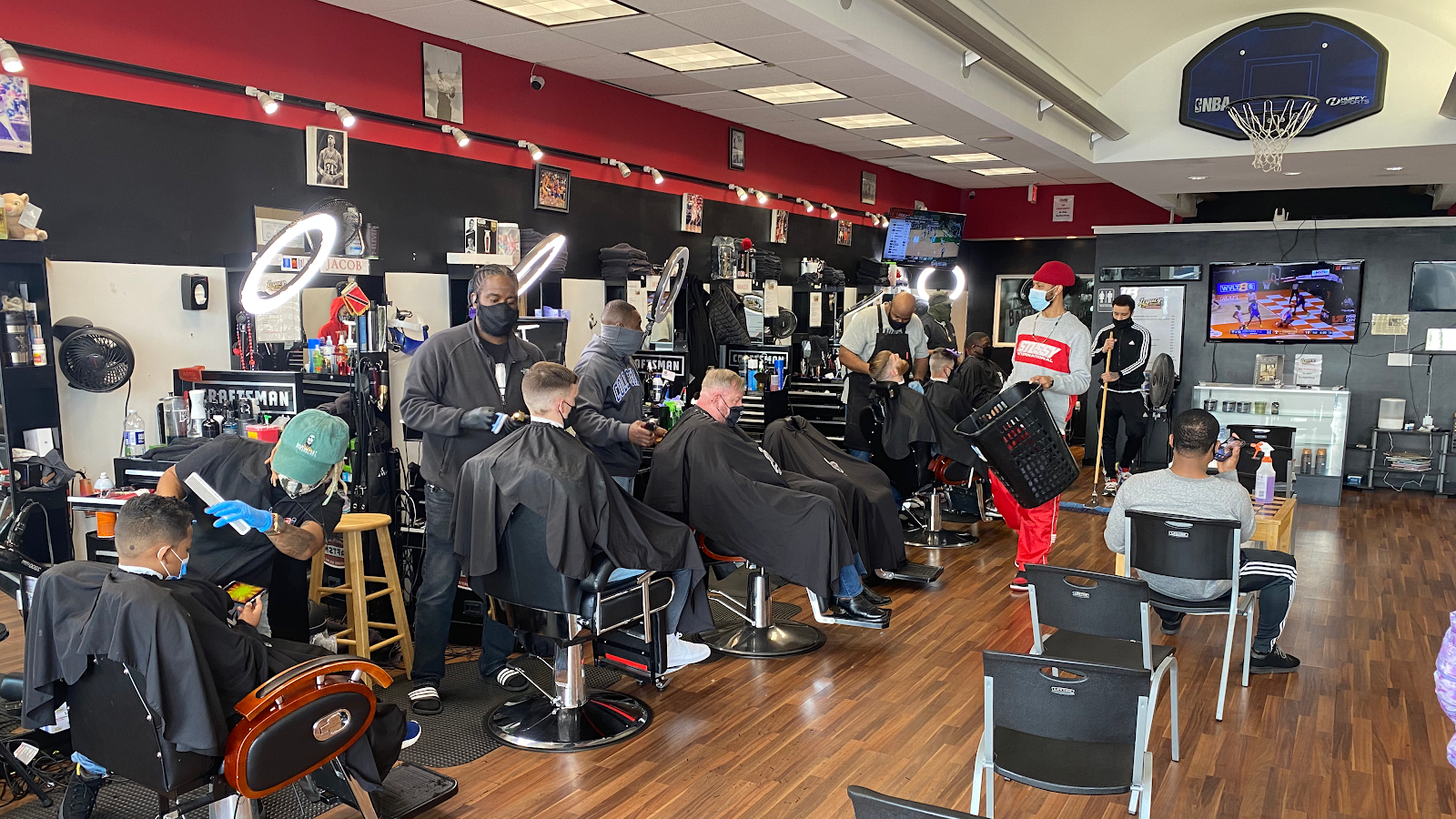 Legacy Sports Barbershop - Barbershop in Virginia Beach