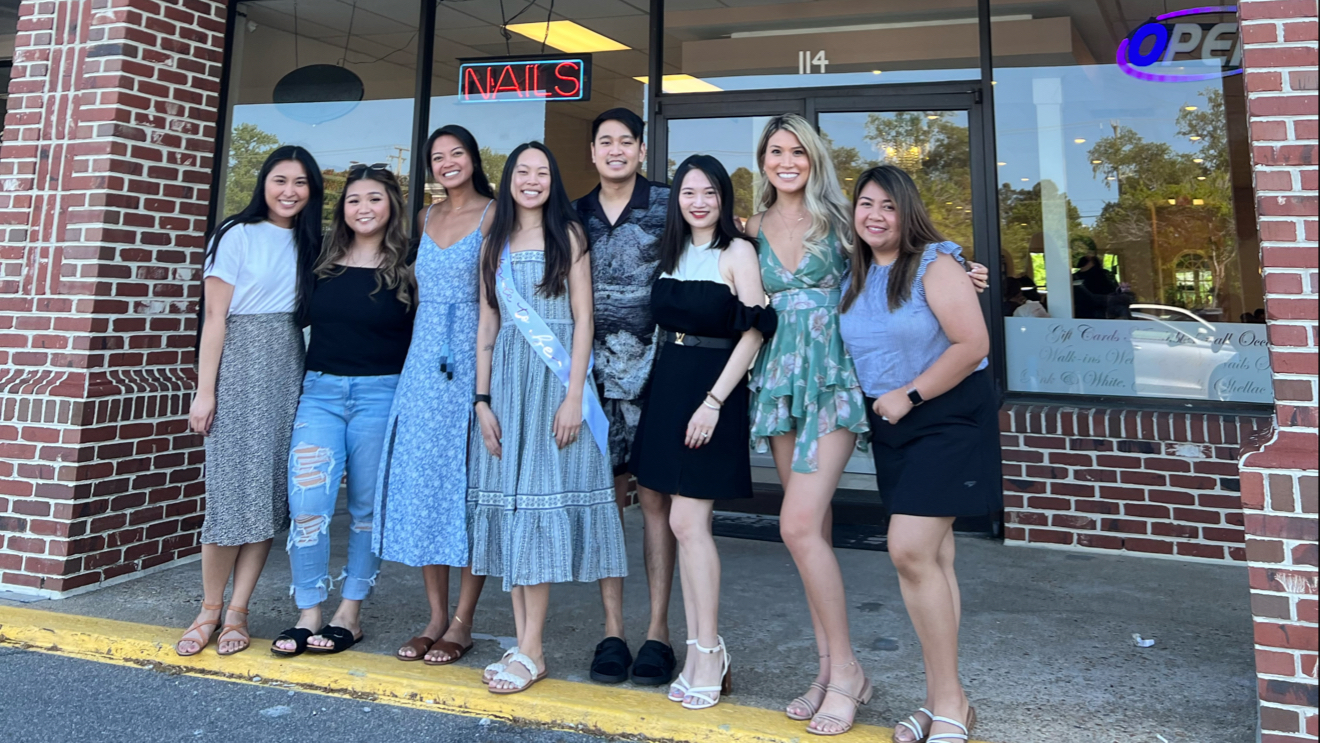 Devinn Nail Bar - Nail Salon in Virginia Beach