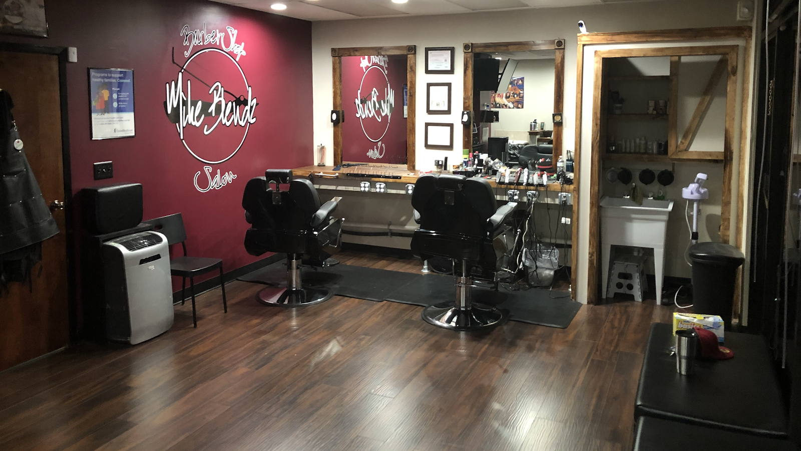 Mike Blendz Barbershop Salon - Barbershop in Richmond