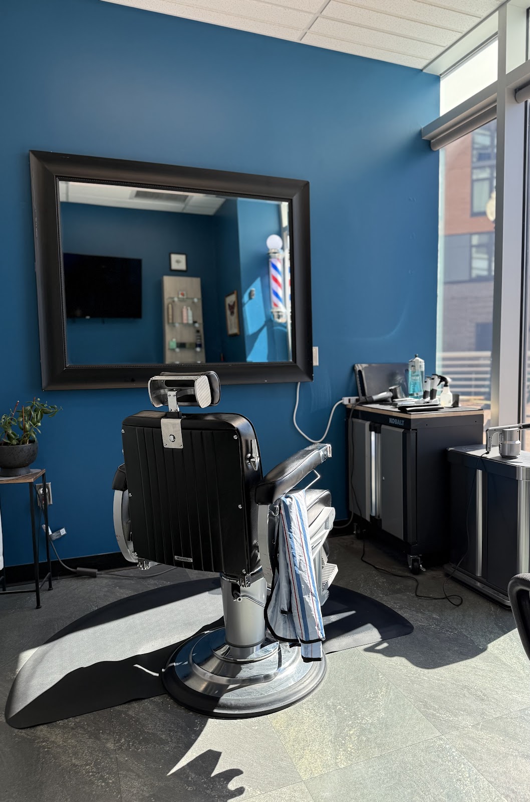 J.A. Barbershop LLC - Barbershop in Arlington