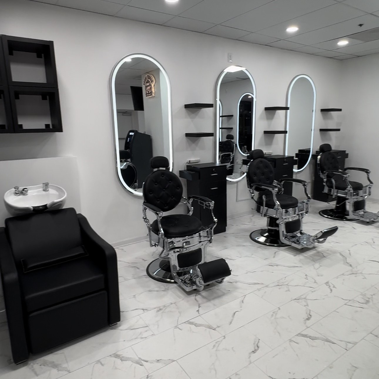 Casablanca Barber House - Barbershop in Arlington