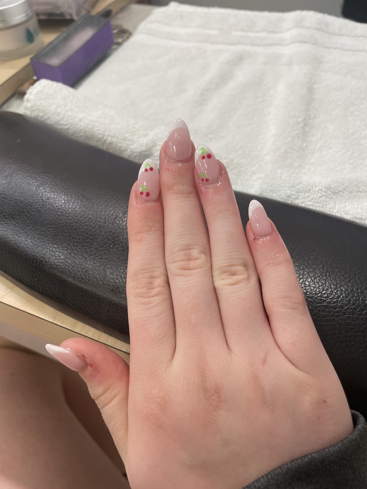 Starlight Nails & Waxing - Nail Salon in Arlington