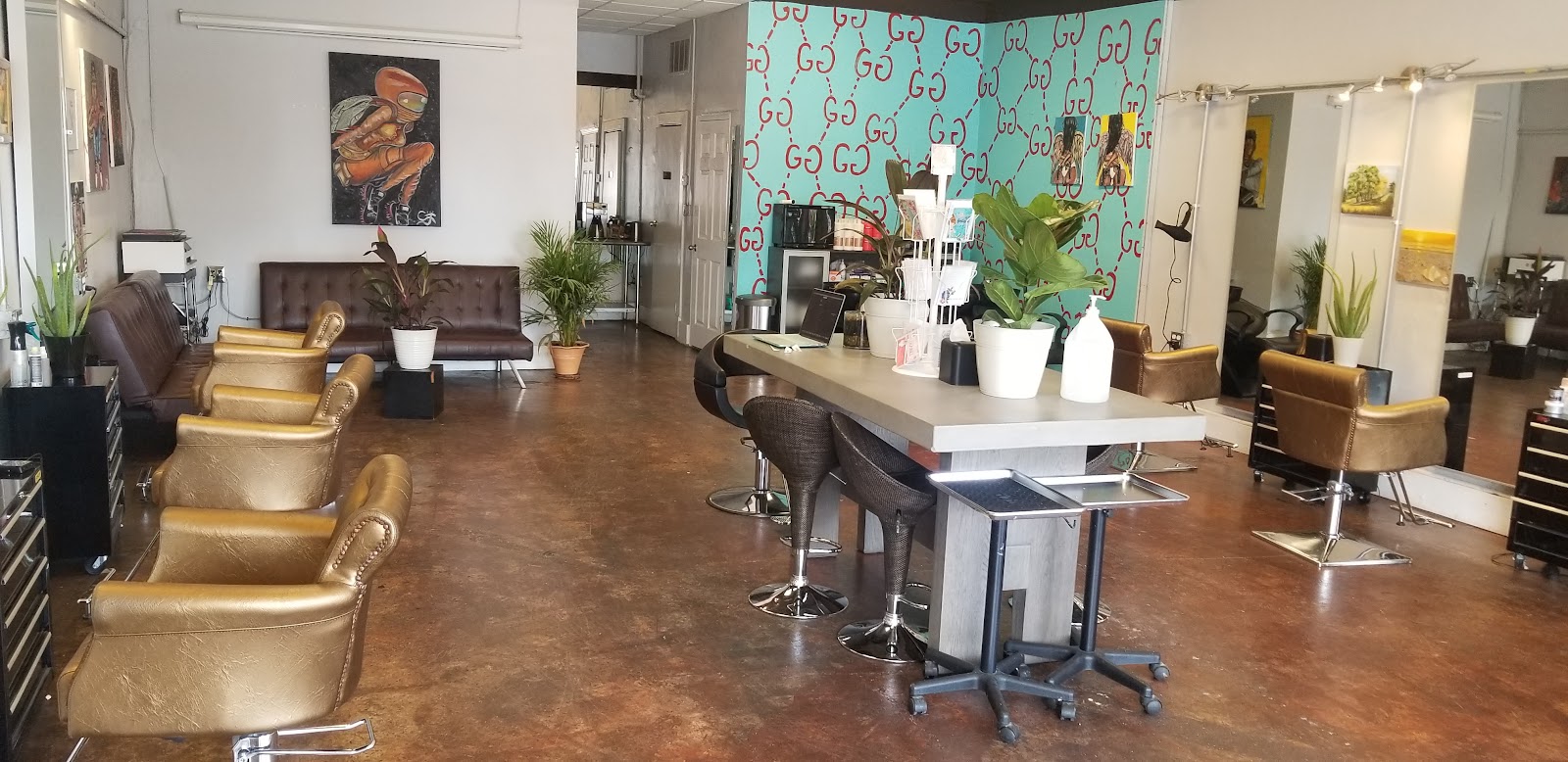 Magnum Opus Hair Salon - Hair Salon in Arlington