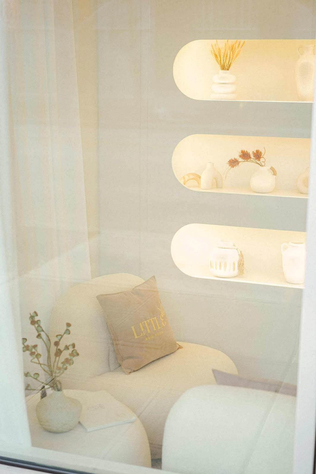 Little Nail Room - Nail Salon in Seattle