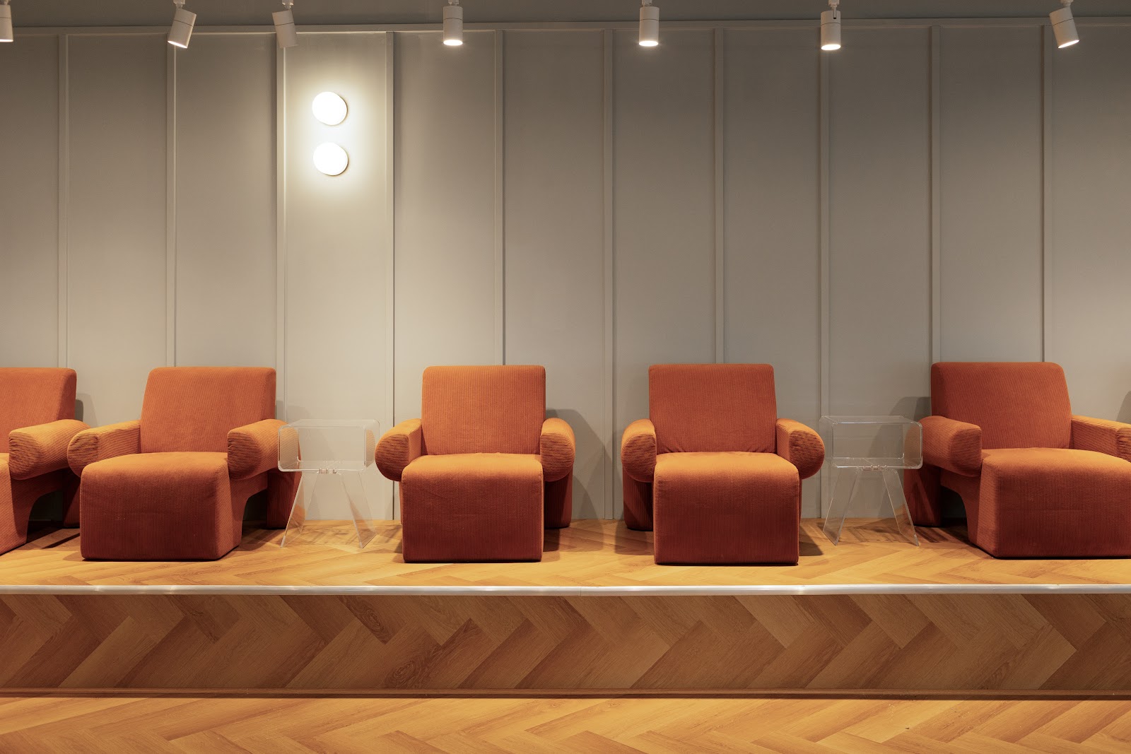 Urban Nail Box - Ballard - Nail Salon in Seattle