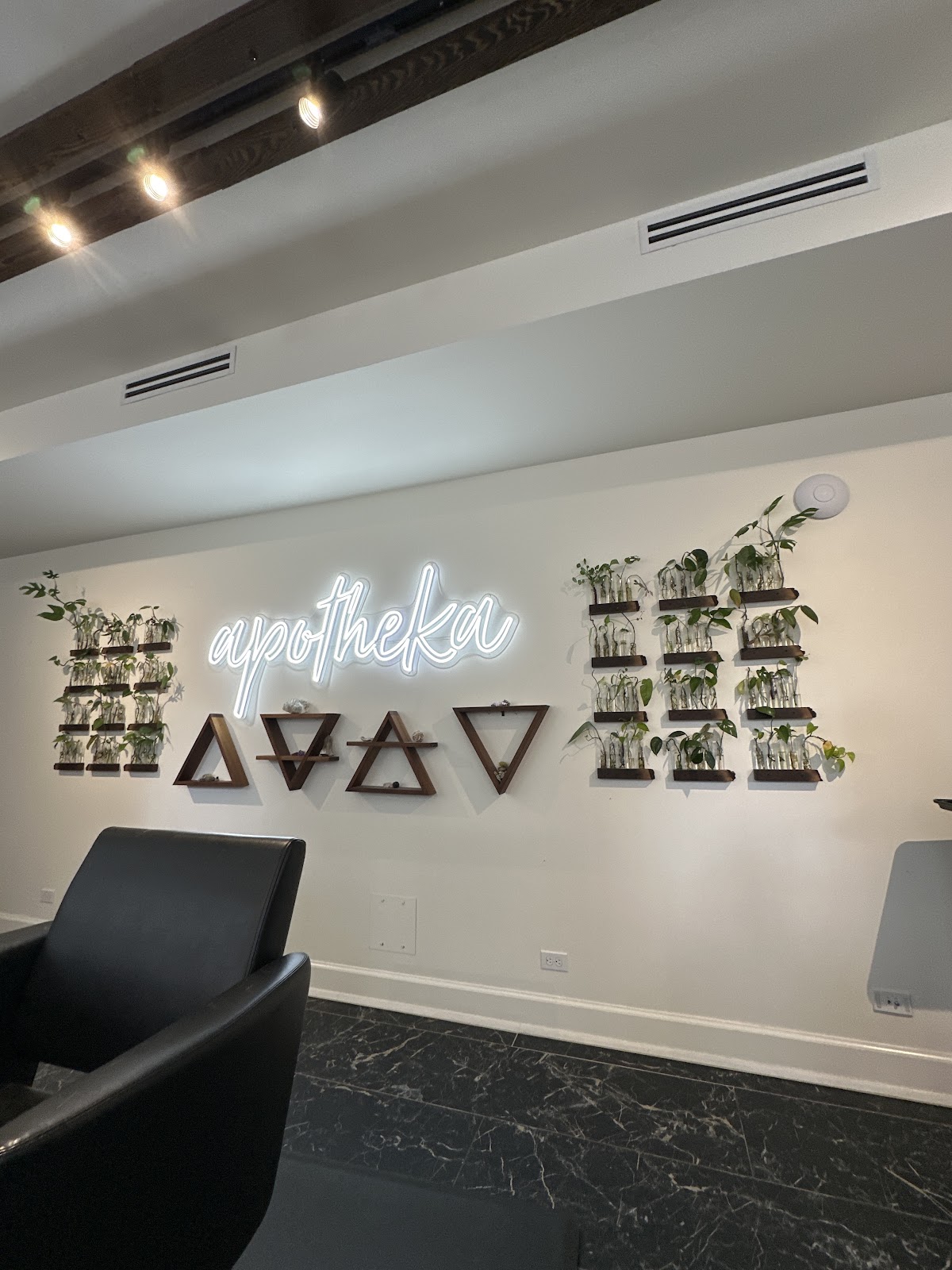 Apotheka Salon - Hair Salon in Seattle