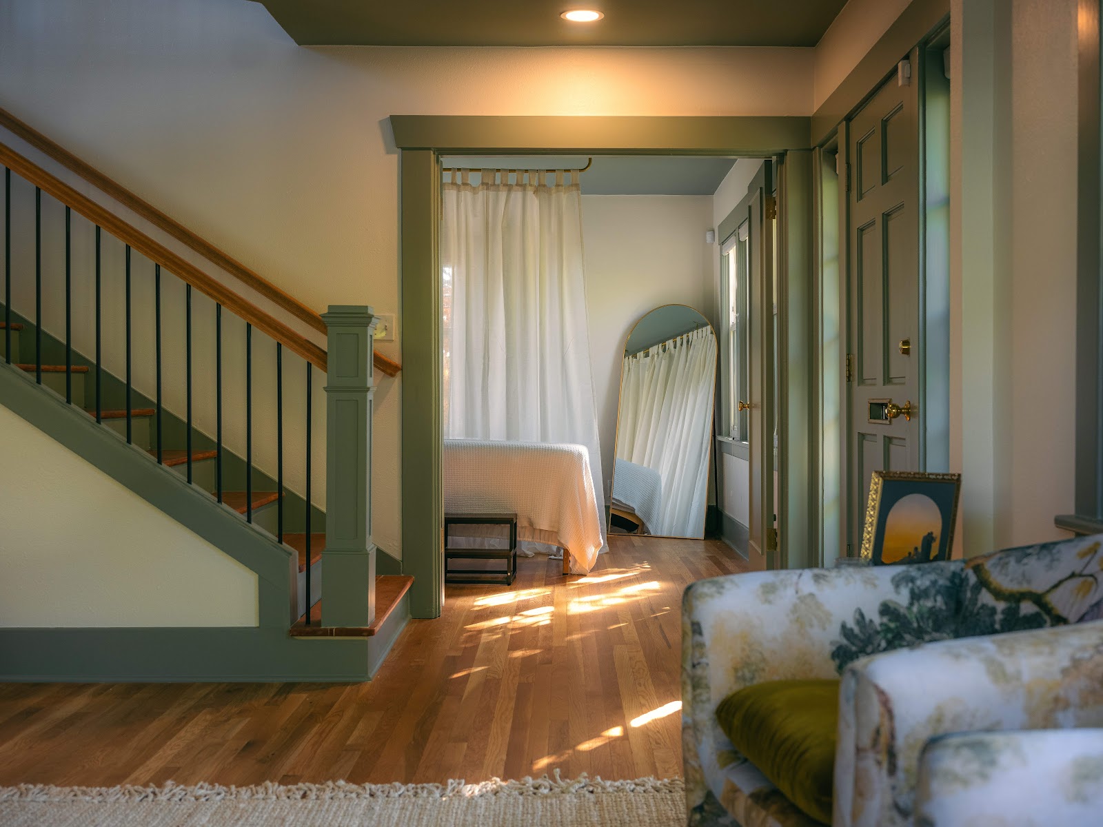 Skin & Sage - Nail Salon in Seattle