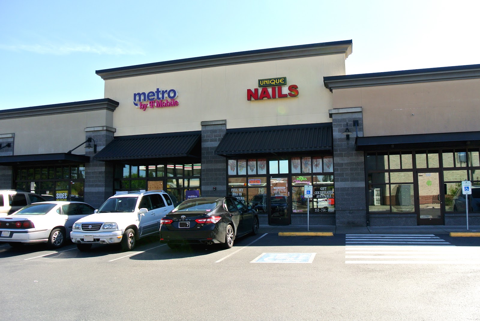 Unique Nails Tacoma - Nail Salon in Tacoma