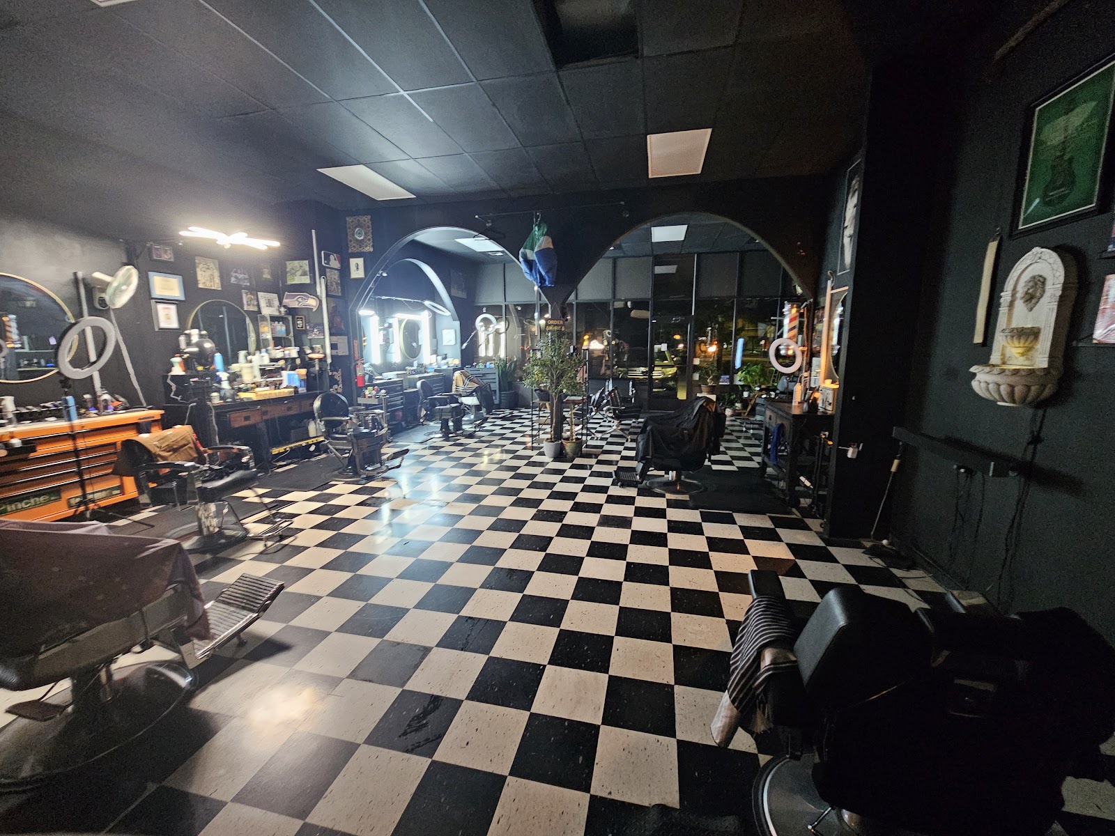 Black London’s - Barbershop in Spokane