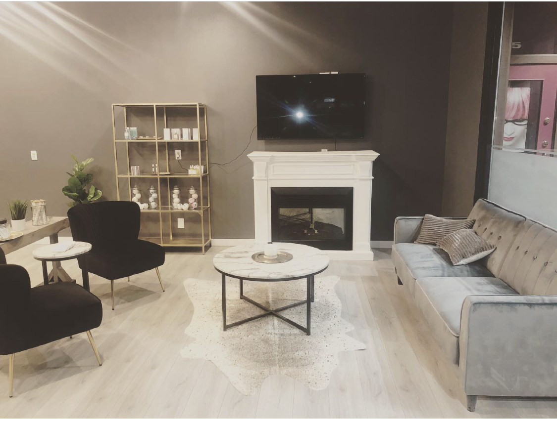 Gloss Nail Lounge - Nail Salon in Spokane