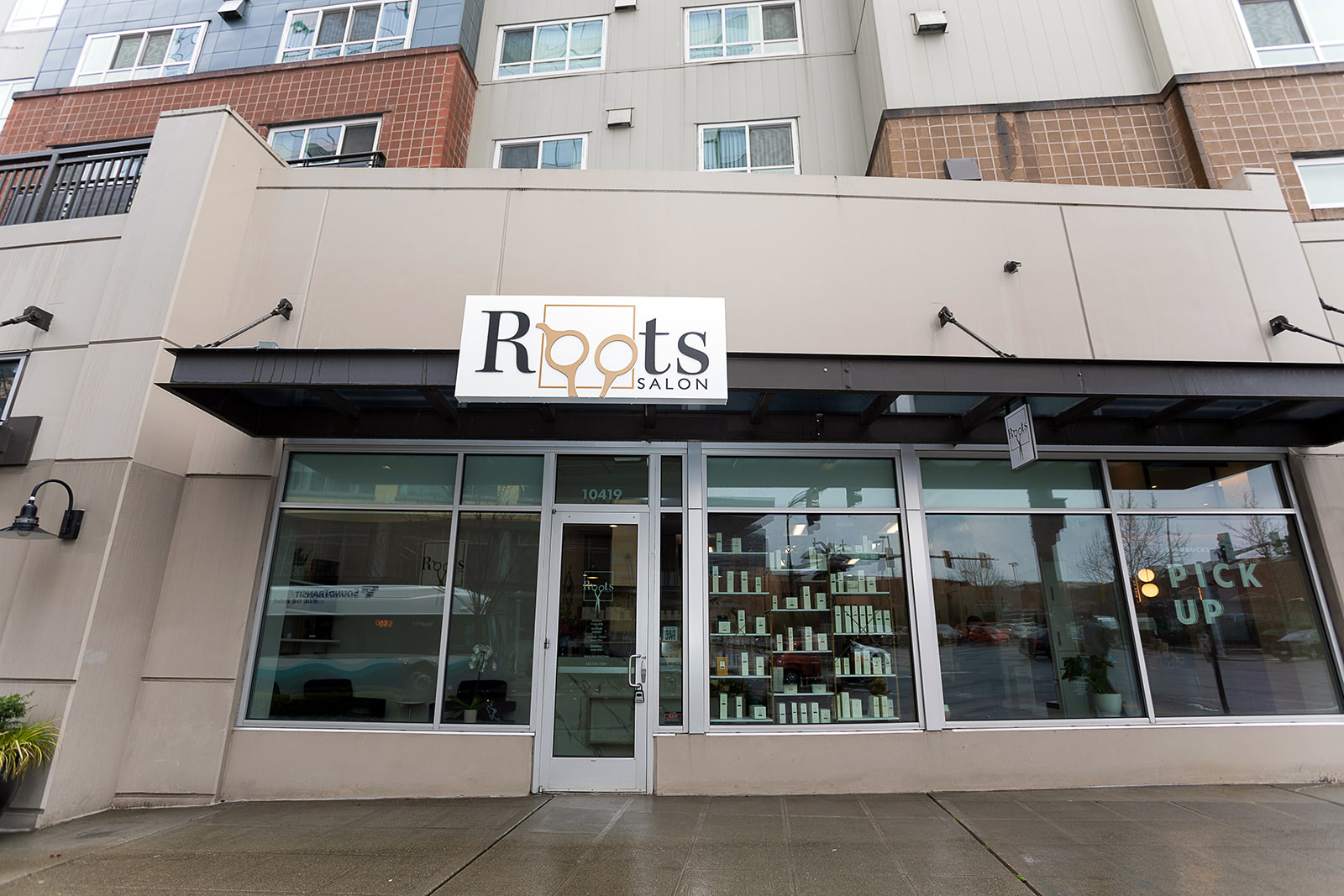 Square Roots Salon - Hair Salon in Bellevue