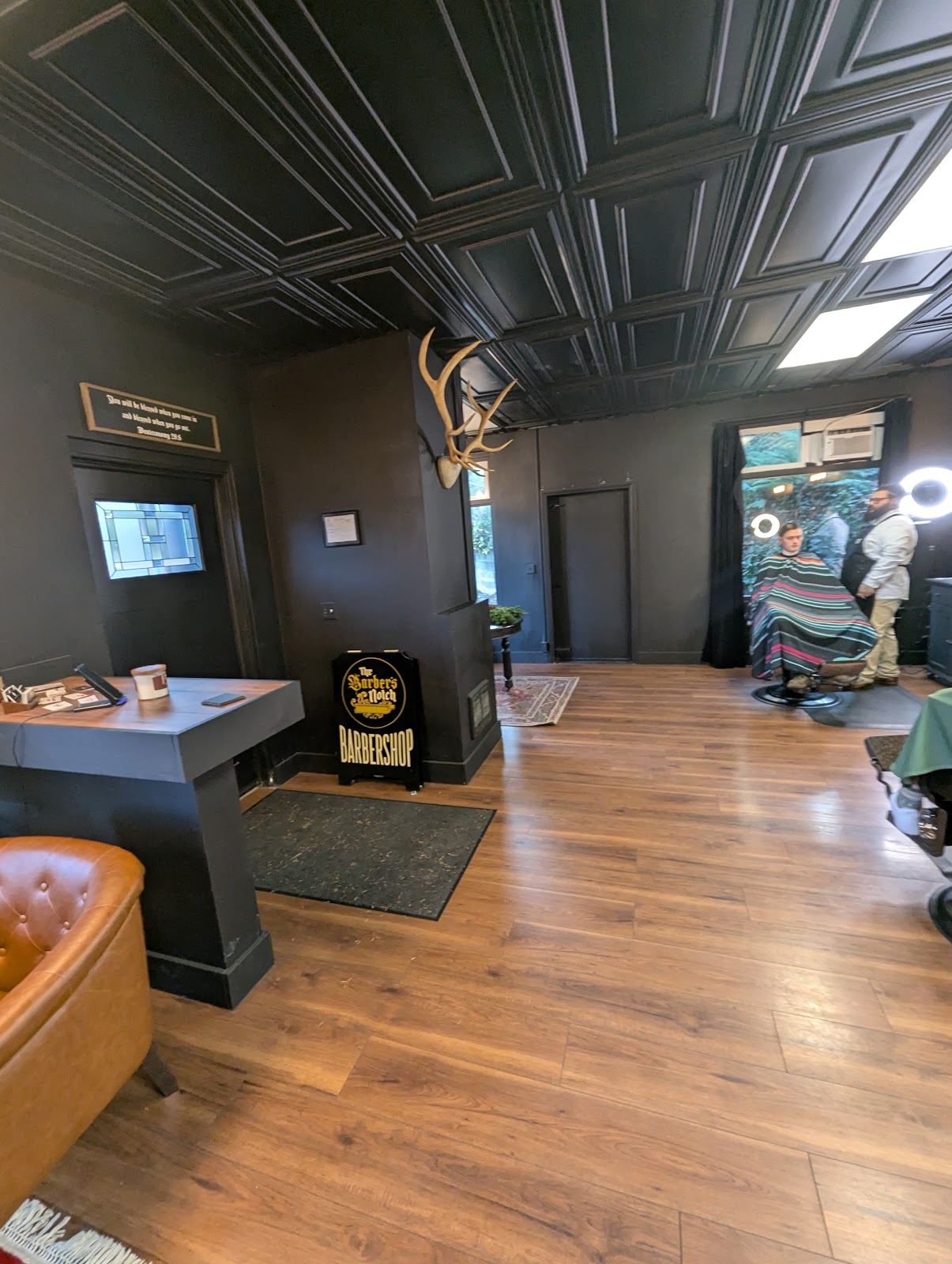 The Barbers Notch - Barbershop in Olympia