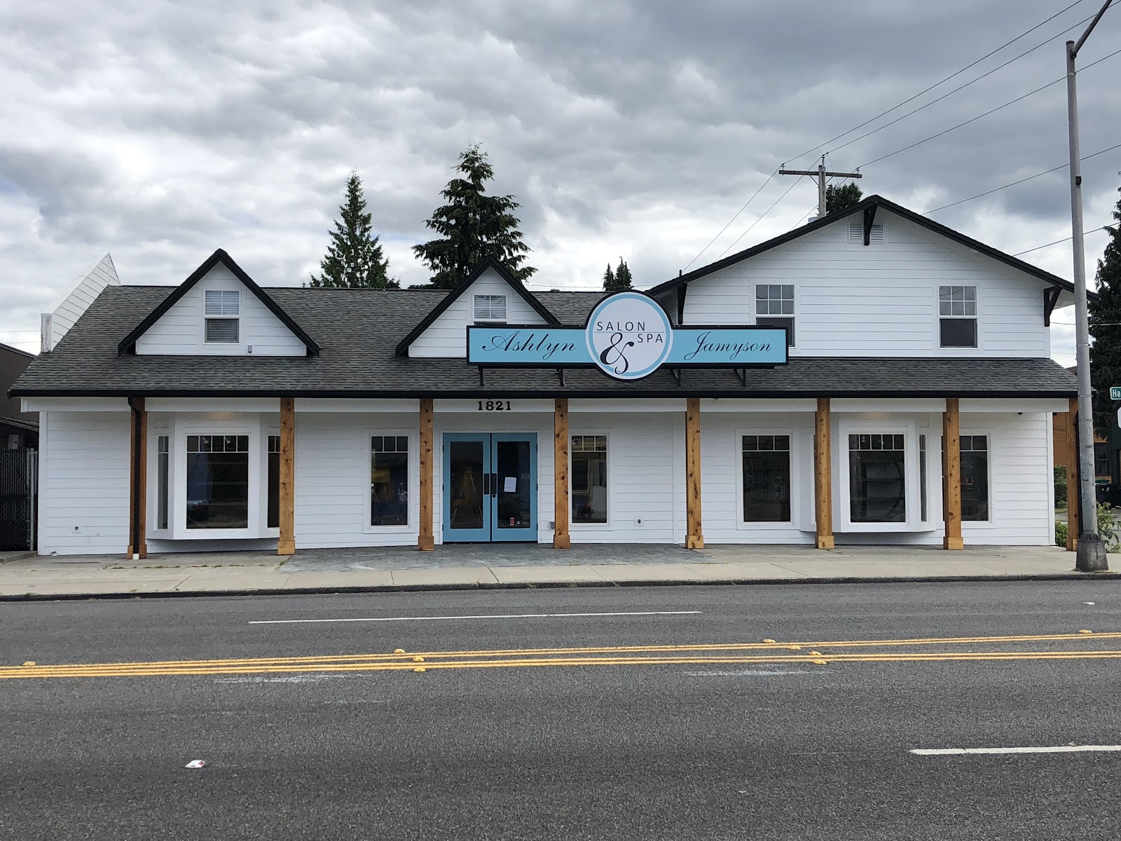 Ashlyn Jamyson Salon & Spa - Hair Salon in Olympia