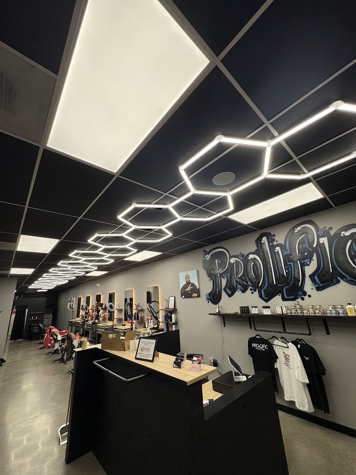 Prolific Barbershop Mill Plain - Barbershop in Vancouver