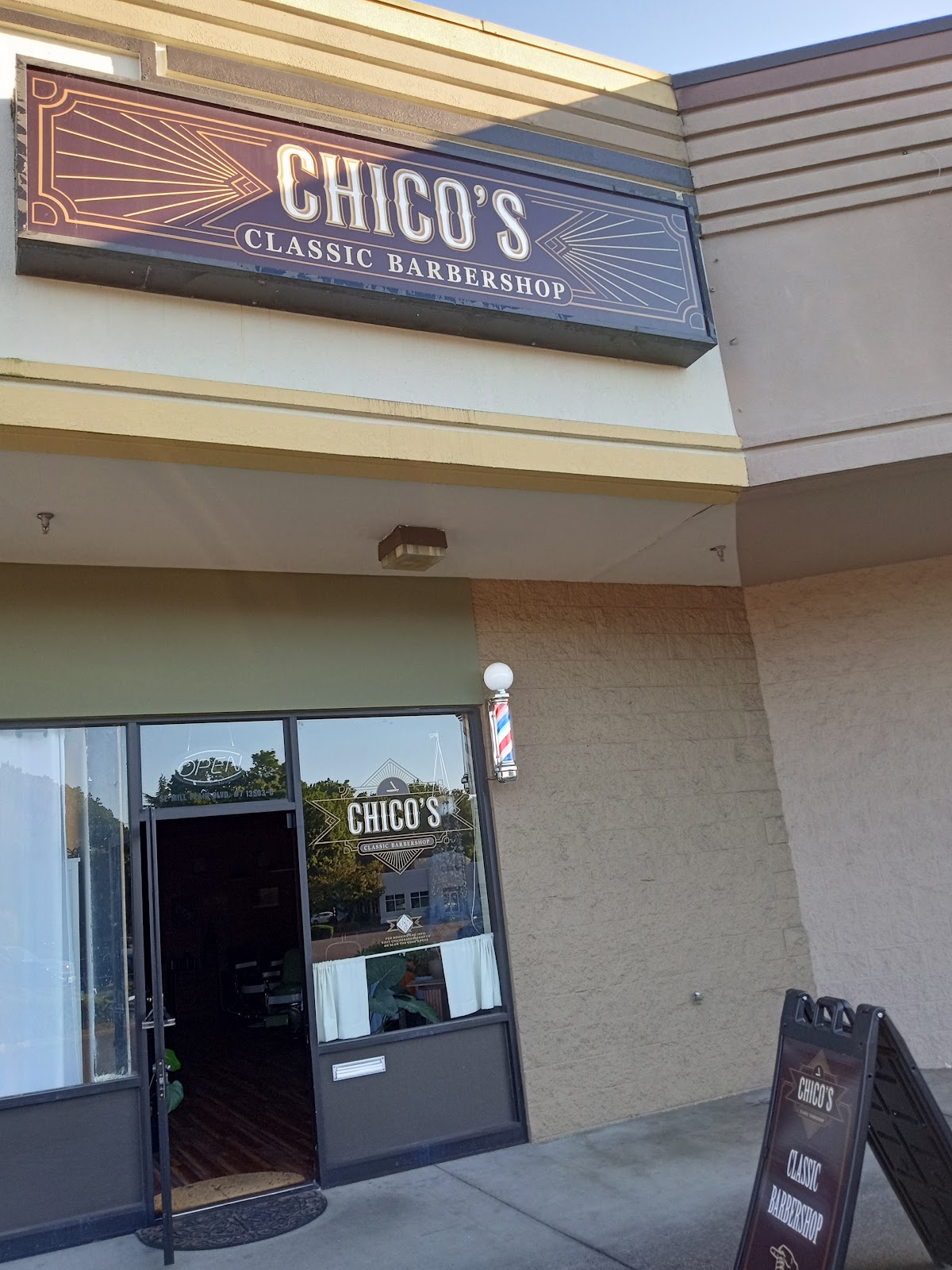 Chico's Classic Barbershop - Barbershop in Vancouver