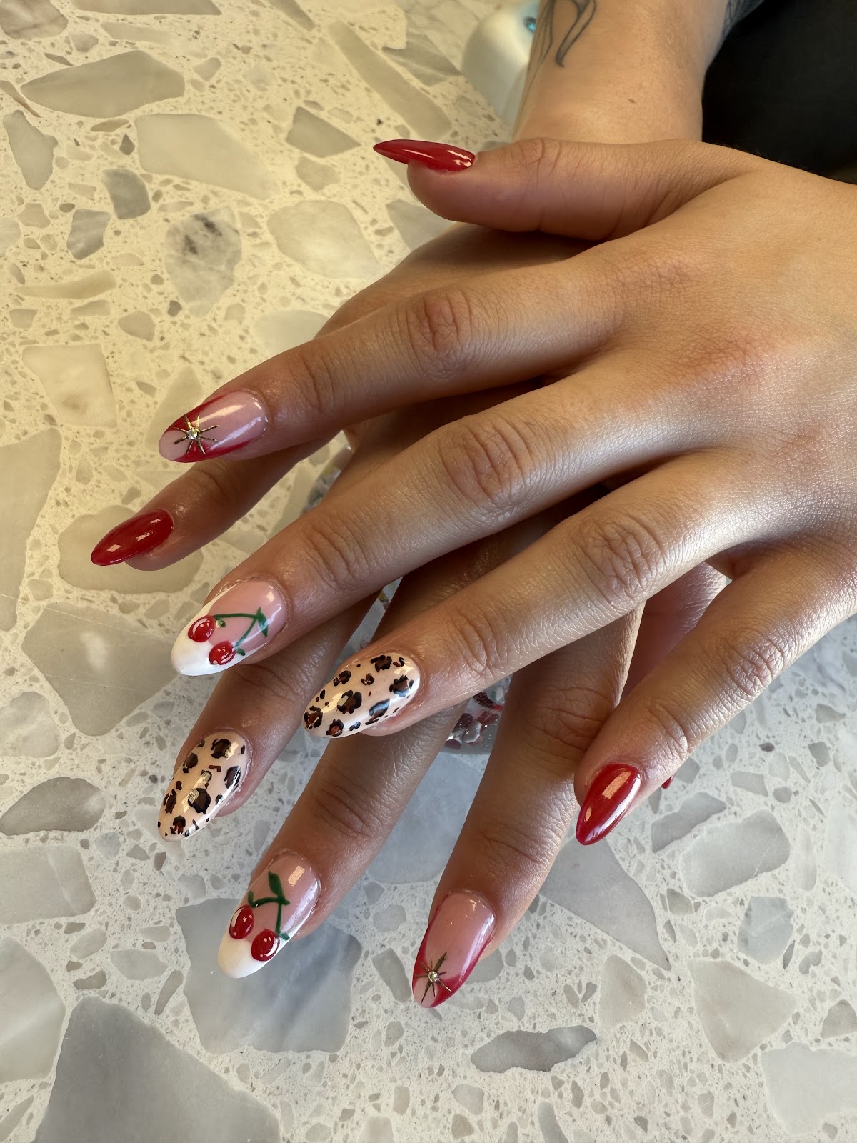 Nails with Hannah (Studio) - Nail Salon in Vancouver