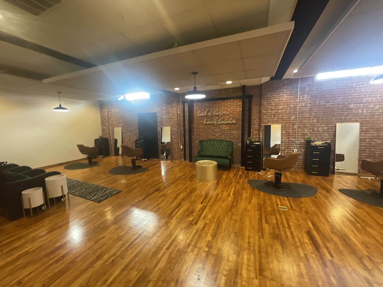 Luxe- Cosmetic Tattoo + Beauty Lounge - Beauty Spa in Charleston