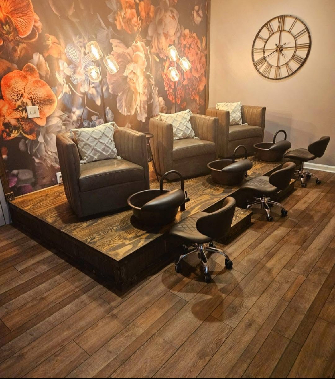 31:13 Beauty Lounge - Beauty Spa in Charleston